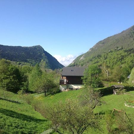 Gîte Le Wallis Le Sappey-en-Chartreuse Exterior foto